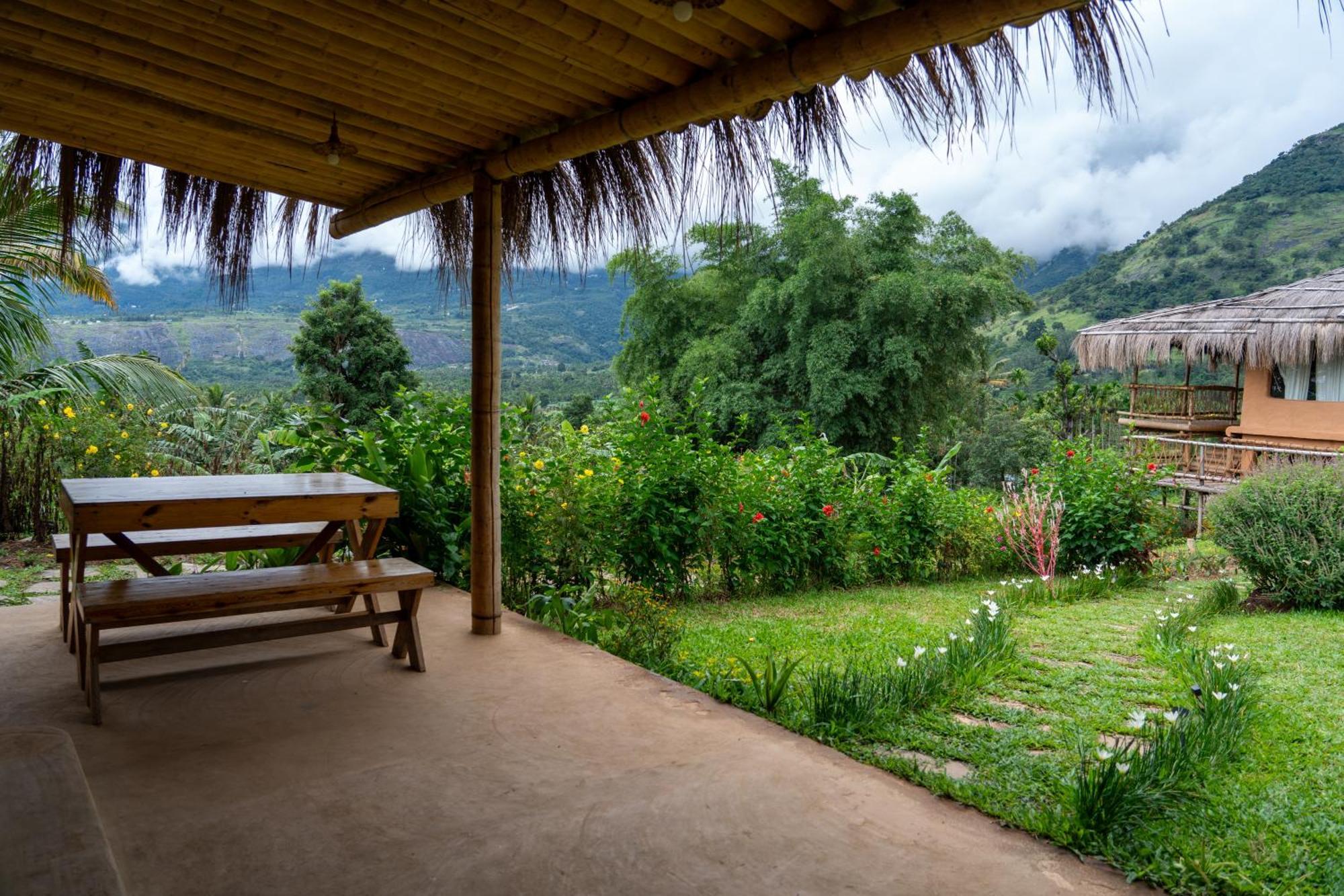 The Mudhouse Marayoor Hotel Munnar Eksteriør billede